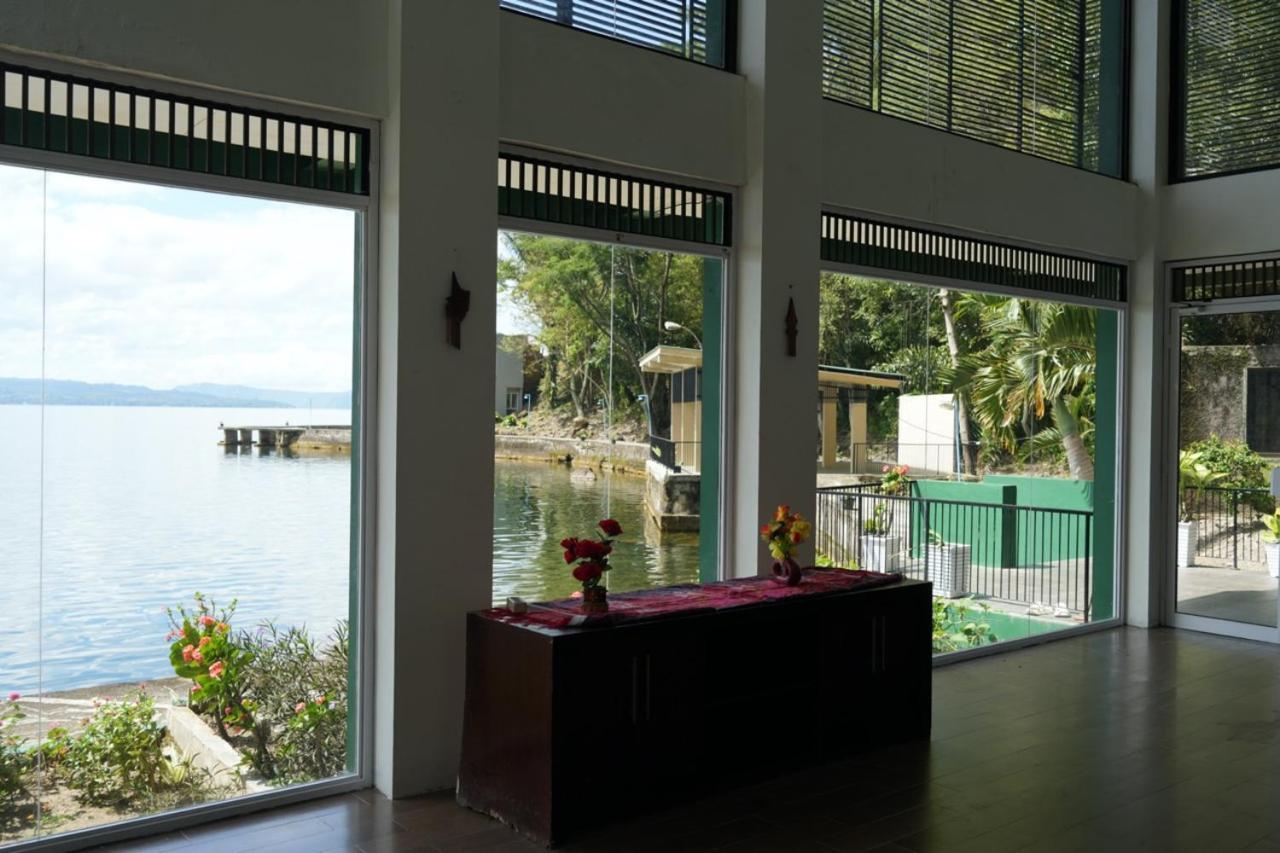Tiara Bunga Hotel & Villa Balige Zewnętrze zdjęcie